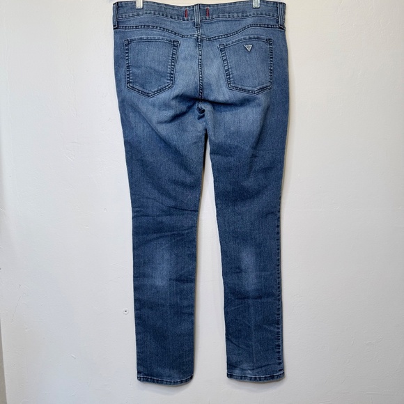 Guess | Medium Rise Skinny Sarah Fit Jeans - Picture 5 of 16